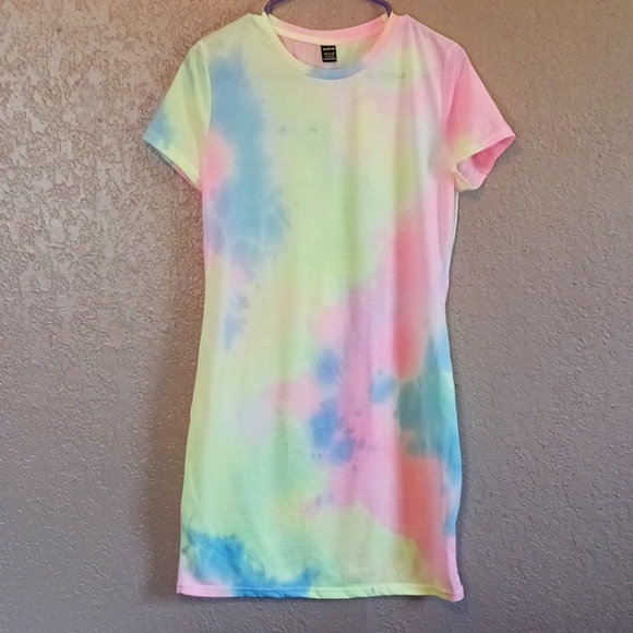 Tie dye Dress - Picture 2 of 4